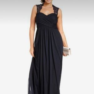 XSCAPE woman Gorgeous navy long gown size 16W